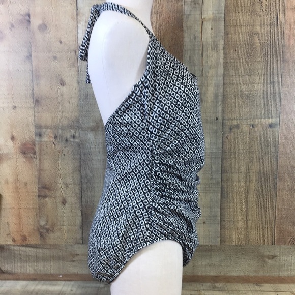 Lands End Black Monogram Print One Piece Swimsuit Womens 16 Underwire Halter - Picture 8 of 14